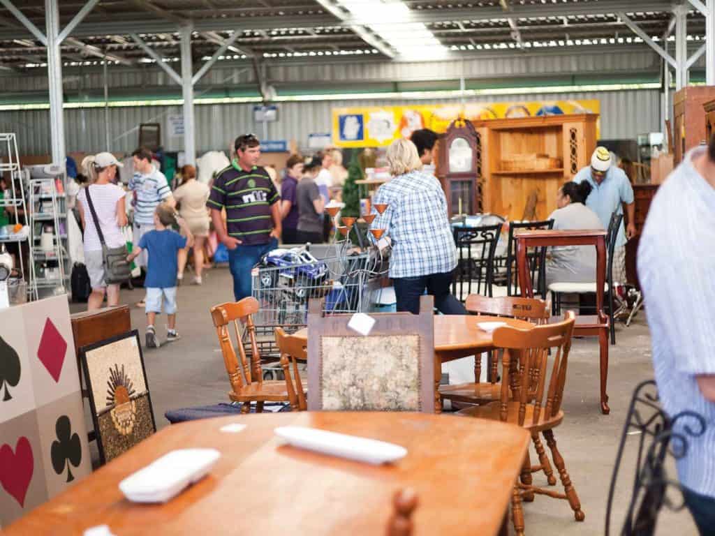 Logan Recycle Market