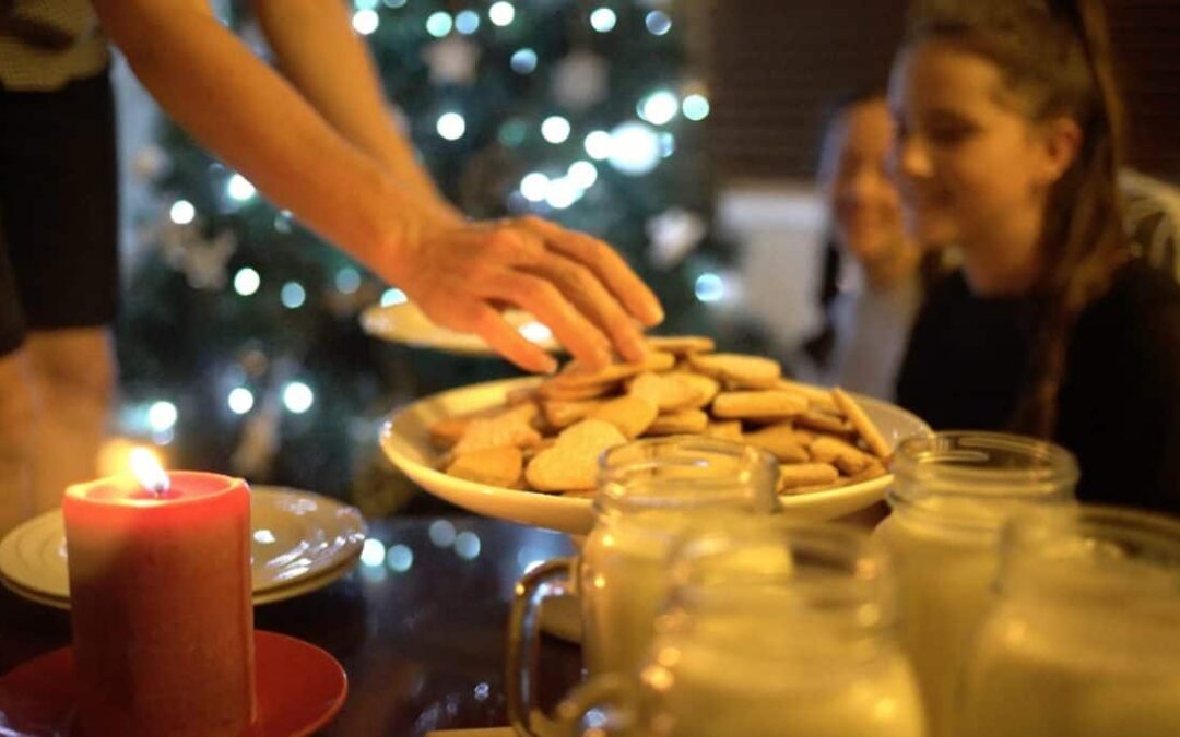 The Christmas Song – Folks dressed up like Eskimos … except in Australia!
