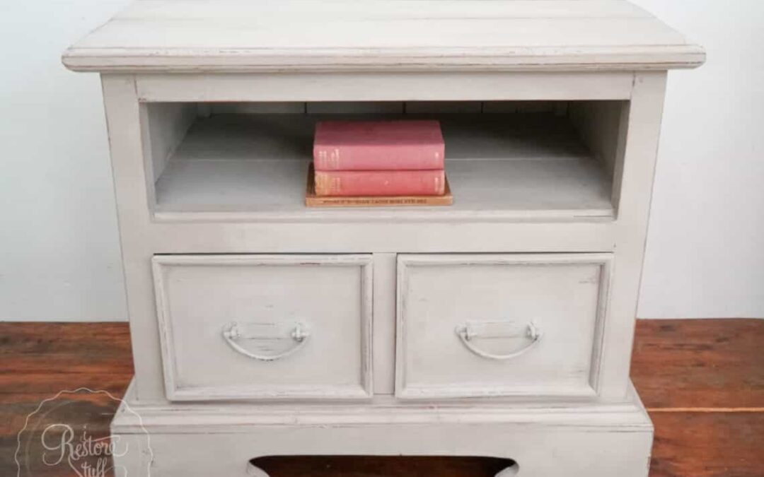 Painting Furniture using Fusion Mineral Paint – Part 2