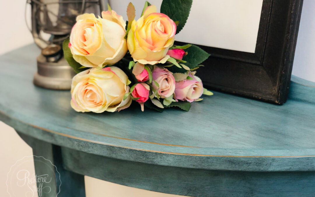 A New Chalk Finish for a Demilune Table