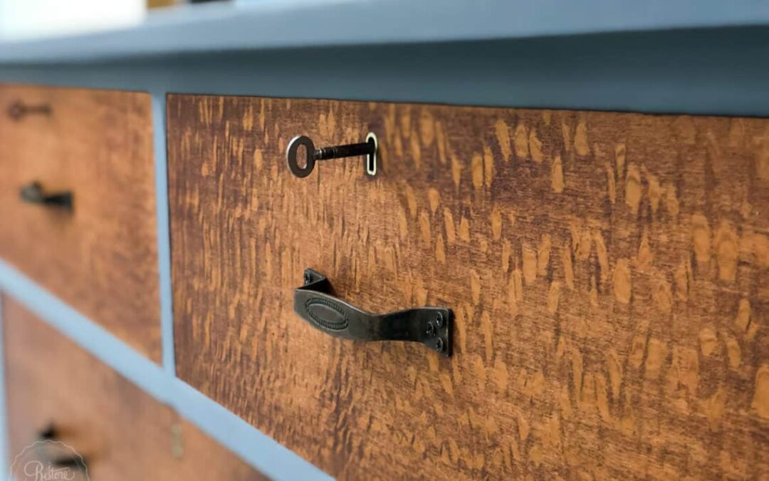 Miss Mustard Seed’s Milk Paint and a Silky Oak Dresser in a Time Lapse Video