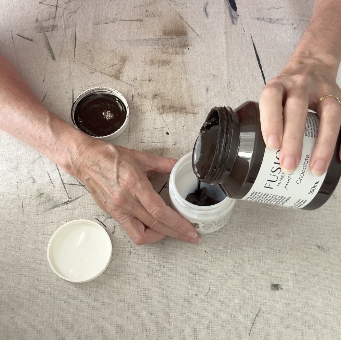 mixing clear glaze with chocolate